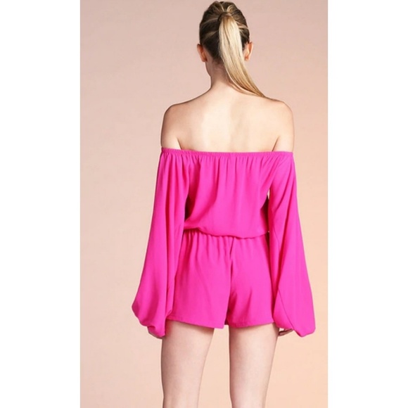 Bell Sleeve Romper - Picture 3 of 4